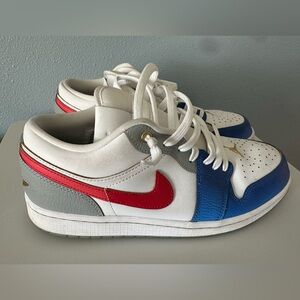 Nike Air Jordan Low - 9.5